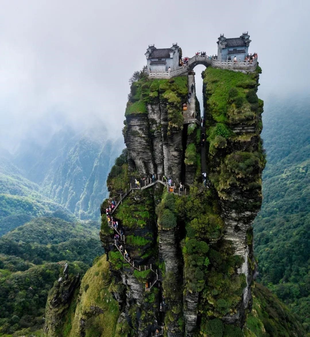 领衔2019年全球最佳旅行地,高原茶油核心产地梵净山新ip.